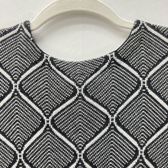J.McLaughlin Grey Patterned Front Zip Knit Sweater Tunic Dress Size M - Picture 7 of 9